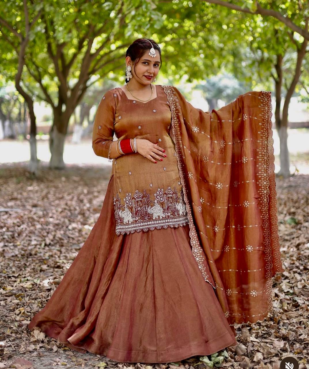 A Brown Embroidered Silk Suit - Image 3