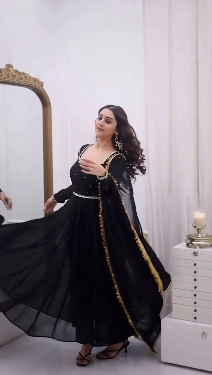 Chic Black Ensemble for Special Occasions