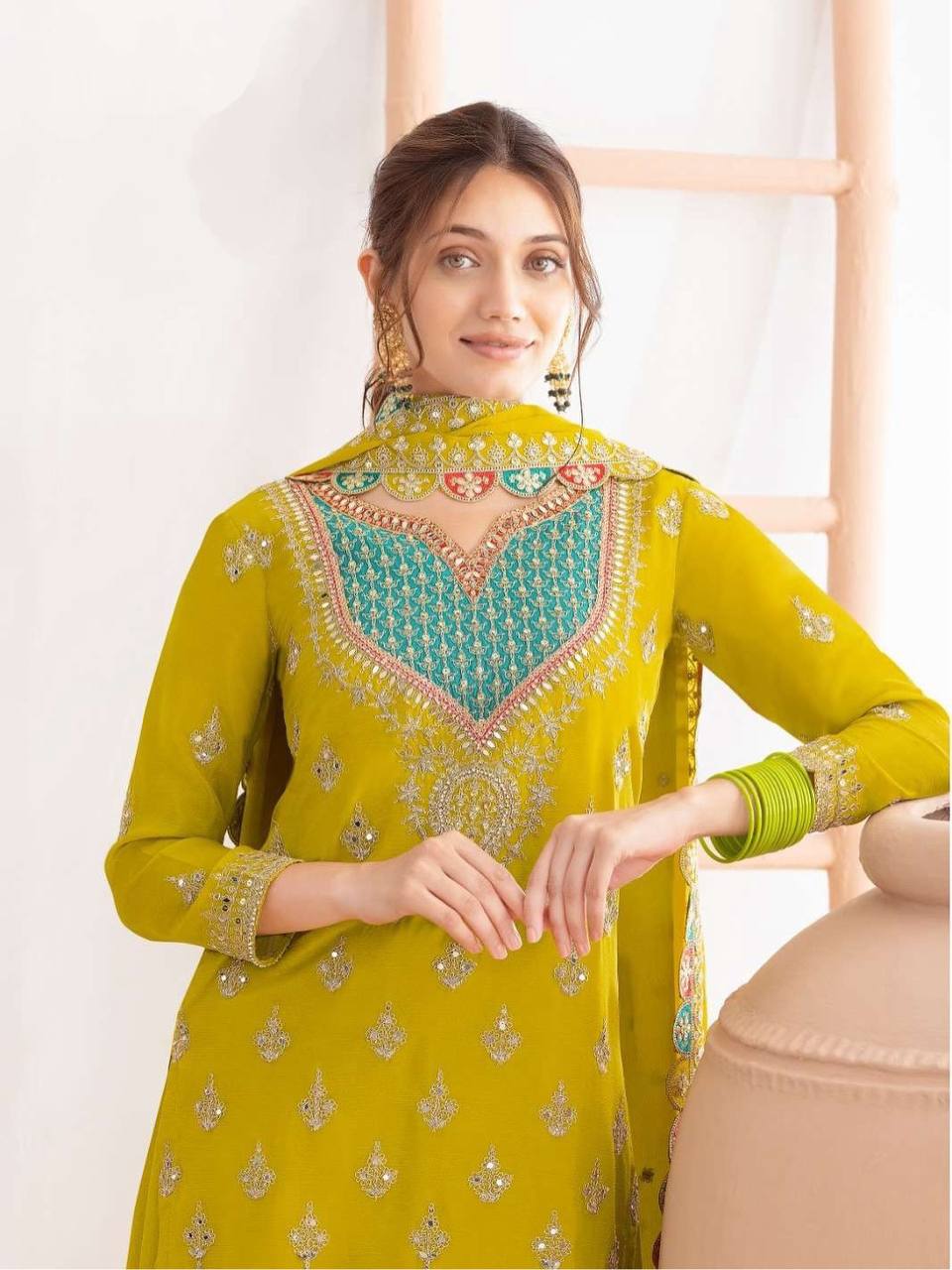 Colorful Festivities: Your Perfect Attire - Image 6