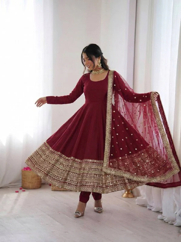 Radiant Charm: A Celebration of Style - Image 3