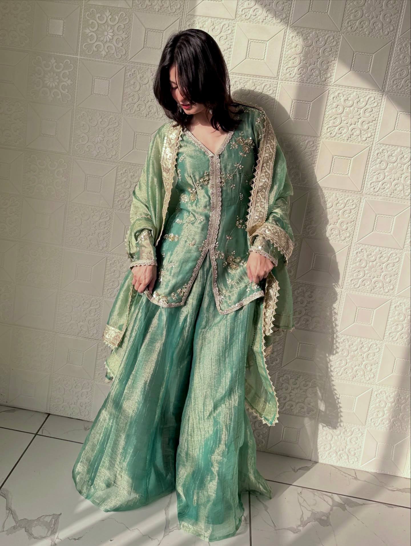 Radiant Serenity: A Green Masterpiece - Image 4